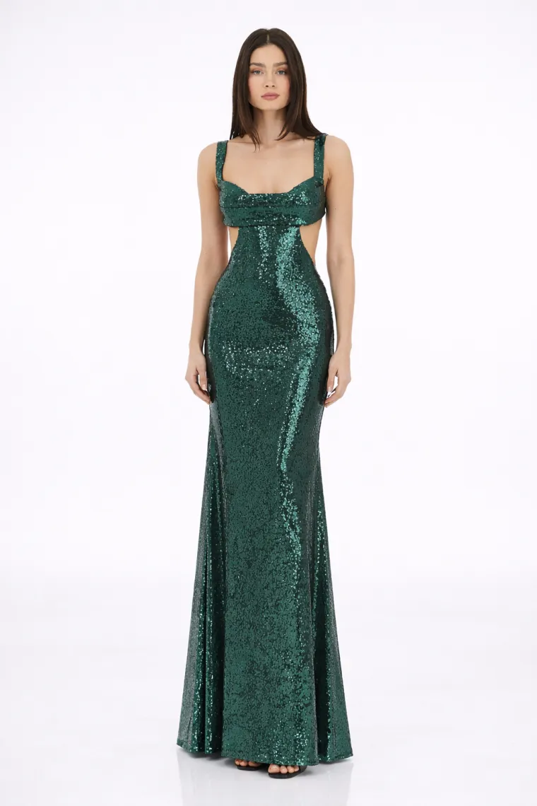 Invitada de matrimonio en vestido verde esmeralda - Click2Dress